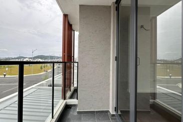 Serenia Aqila @ Serenia City