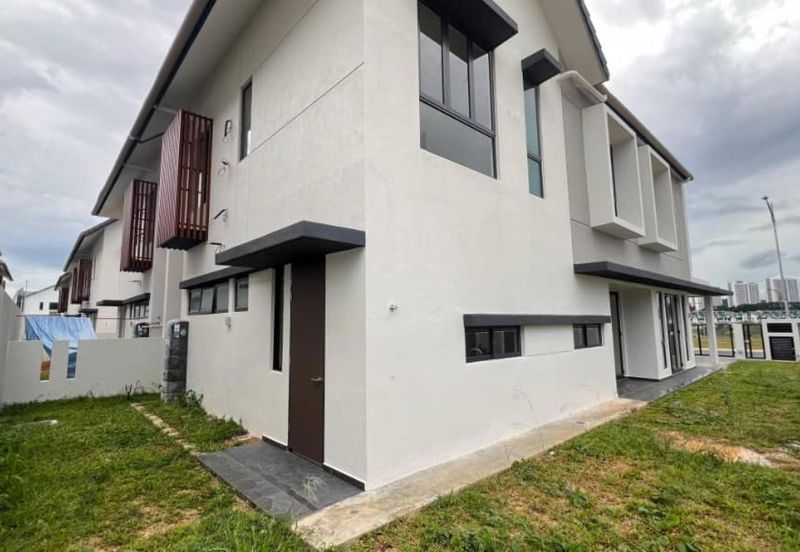 Serenia Aqila @ Serenia City