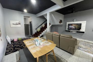 Taman Seroja, Bandar Baru Salak Tinggi