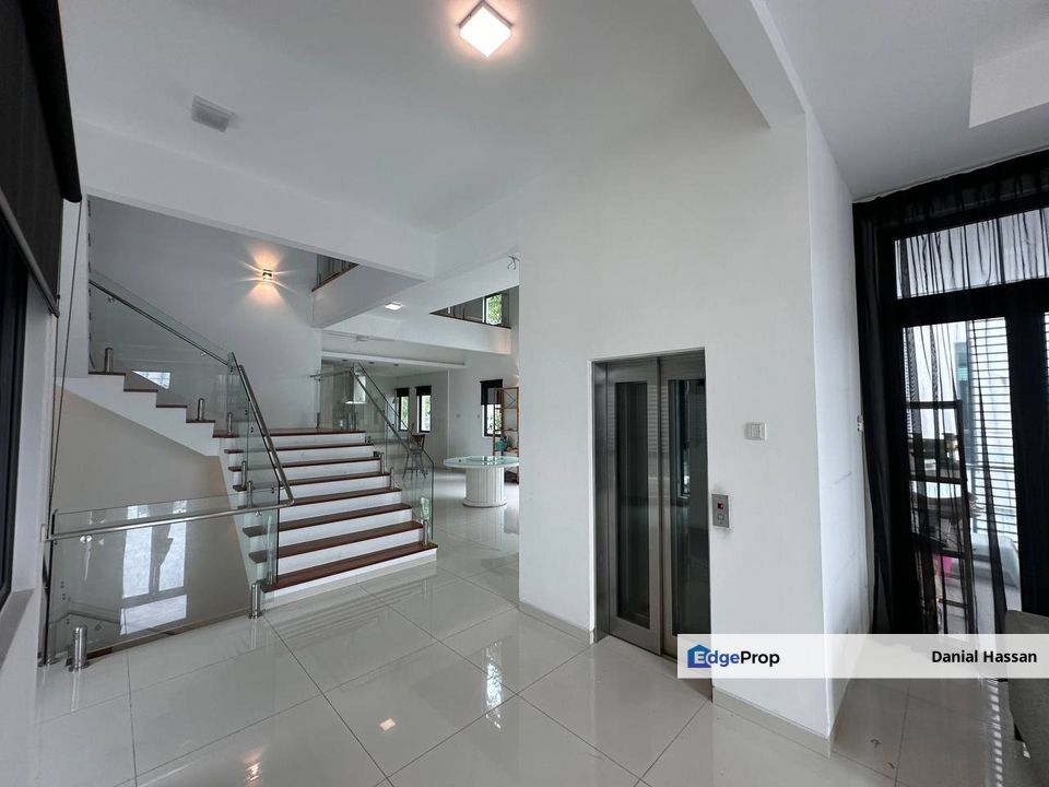 Renovated 3 Storey Bungalow with Lift Alstonia 2 Sejati Residences Cyberjaya, Selangor, Cyberjaya