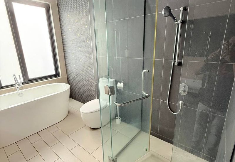 Augusta Residence, Presint 12