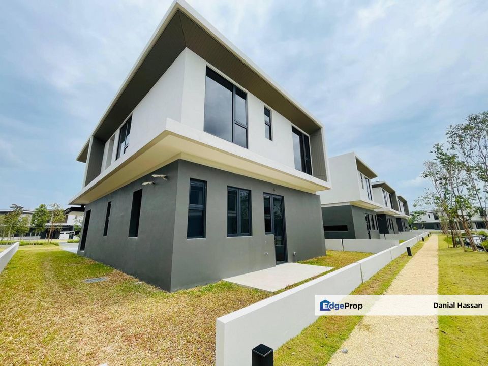 Exclusive Township 2 Storey Bungalow The Waterlily Gamuda Cove Cyberjaya Dengkil, Selangor, Banting