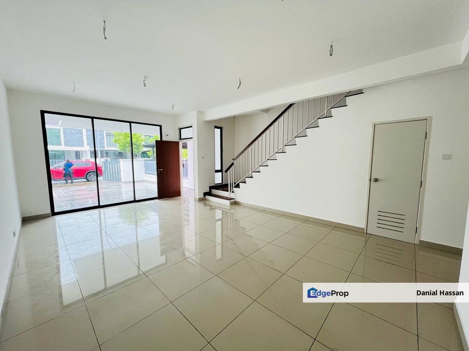 Brand New 2 Storey Terrace House Mutiara Hills Semenyih, Selangor, Semenyih