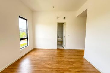 Freesia Residences @ Tropicana Aman