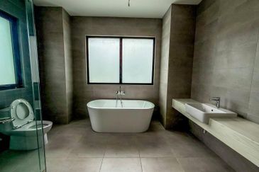 Freesia Residences @ Tropicana Aman