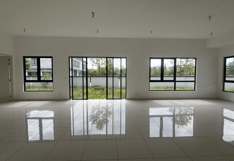 Freesia Residences @ Tropicana Aman