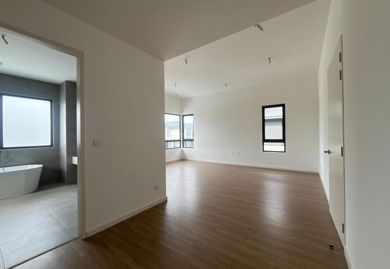 Freesia Residences @ Tropicana Aman