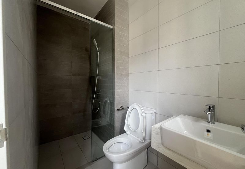 Freesia Residences @ Tropicana Aman