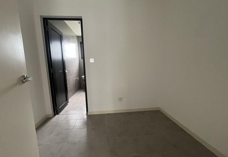 Freesia Residences @ Tropicana Aman