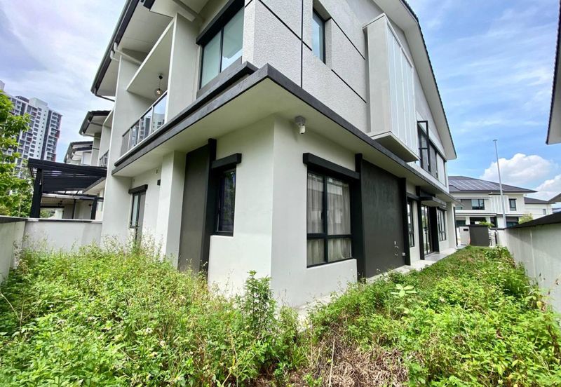 Freesia Residences @ Tropicana Aman