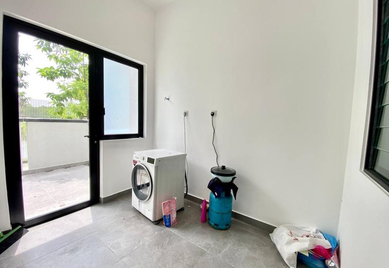 Freesia Residences @ Tropicana Aman