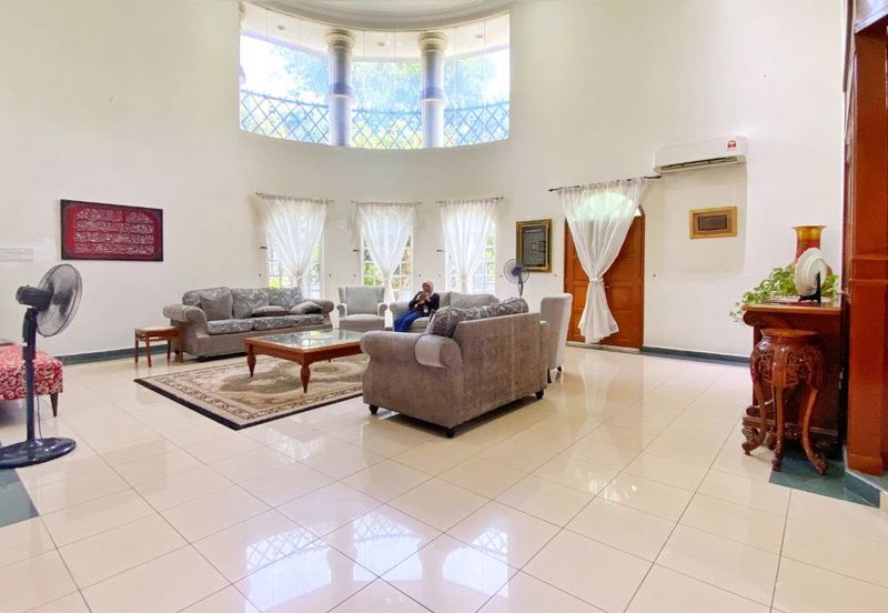 Seksyen 8, Kota Damansara