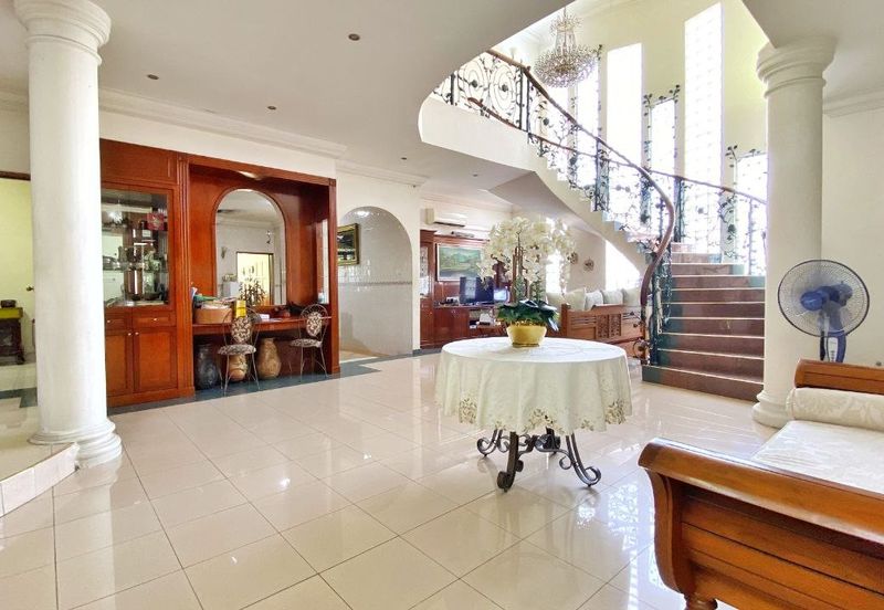 Seksyen 8, Kota Damansara