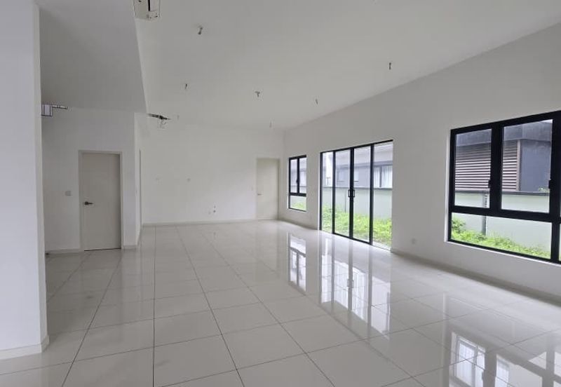 Freesia Residences @ Tropicana Aman