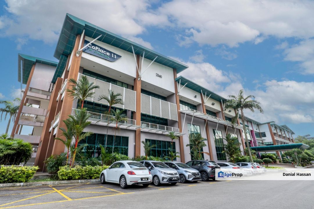 Ground Floor Large Space Office Unit CoPlace 11 Century Square Cyberjaya, Selangor, Cyberjaya