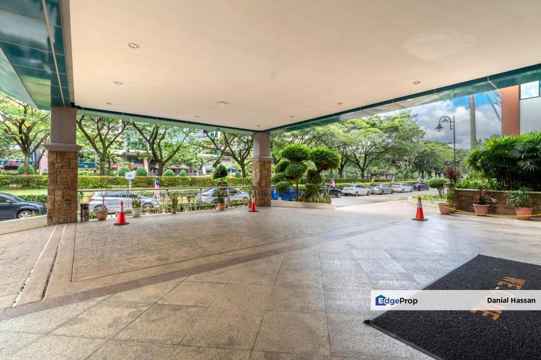 Ground Floor Large Space Office Unit CoPlace 11 Century Square Cyberjaya, Selangor, Cyberjaya