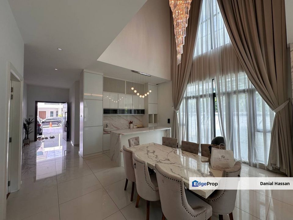 Fully Furnished Renovated 2 Storey Semi-D House Sejati Residences Cyberjaya, Selangor, Cyberjaya