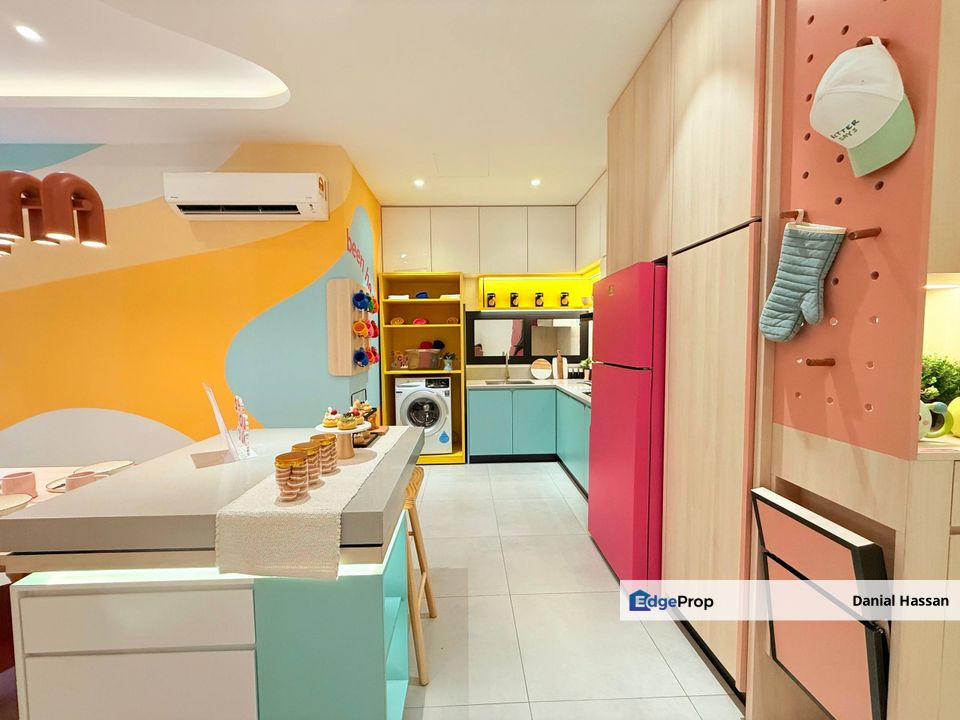 Low Booking Fee Freehold New Serviced Apartment Partially Furnished Kajang 2 Bandar Teknologi Kajang, Selangor, Kajang