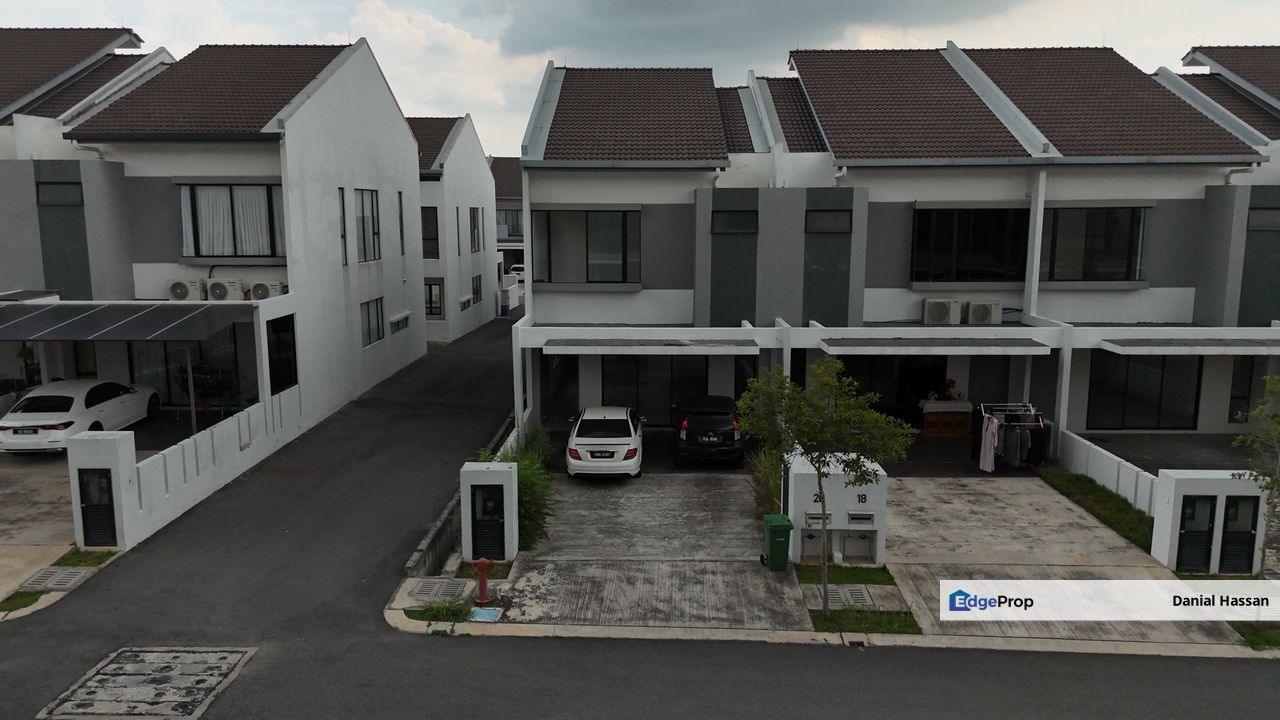 Freehold End Lot 2 Storey Terrace House with Clubhouse Facilities Brevia Residensi Lambaian Dua Kajang Bangi, Selangor, Bangi