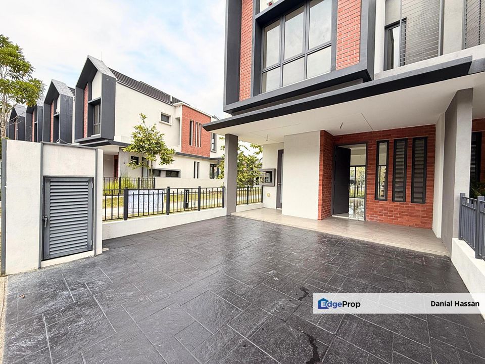 Cheapest End Lot Unit 2 Storey Terrace House Ilham Residence 1 Elmina East Garden Shah Alam, Selangor, Shah Alam