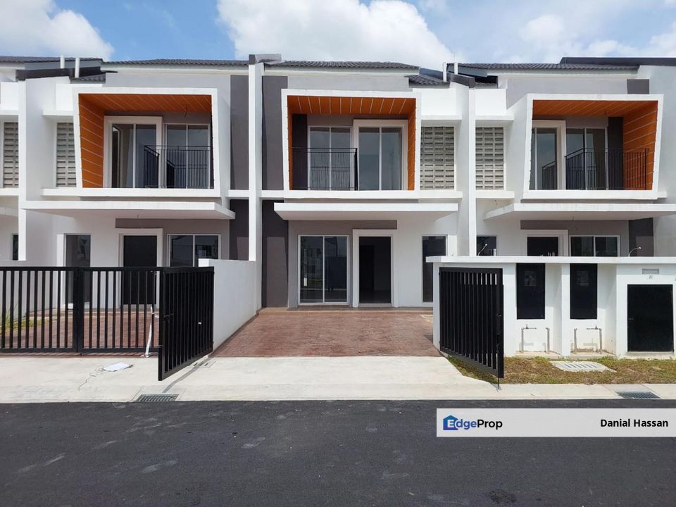 Newly Completed Non-Bumi Lot 2 Storey Terrace House Dua Ruby Parkhome Residence Taman Ruby Dengkil Sepang, Selangor, Sepang