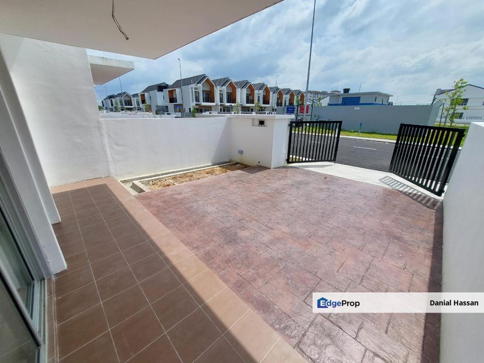 Newly Completed Non-Bumi Lot 2 Storey Terrace House Dua Ruby Parkhome Residence Taman Ruby Dengkil Sepang, Selangor, Sepang
