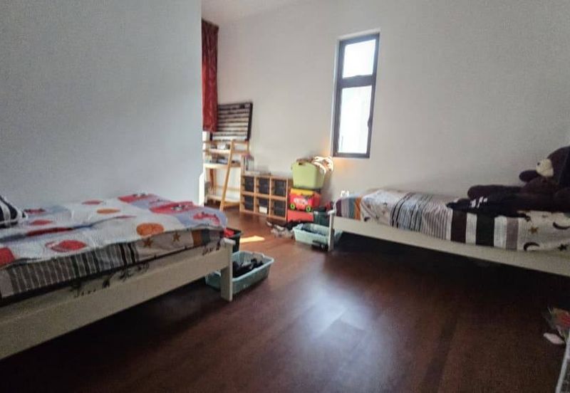 Elmina Green The Eighth @ City of Elmina