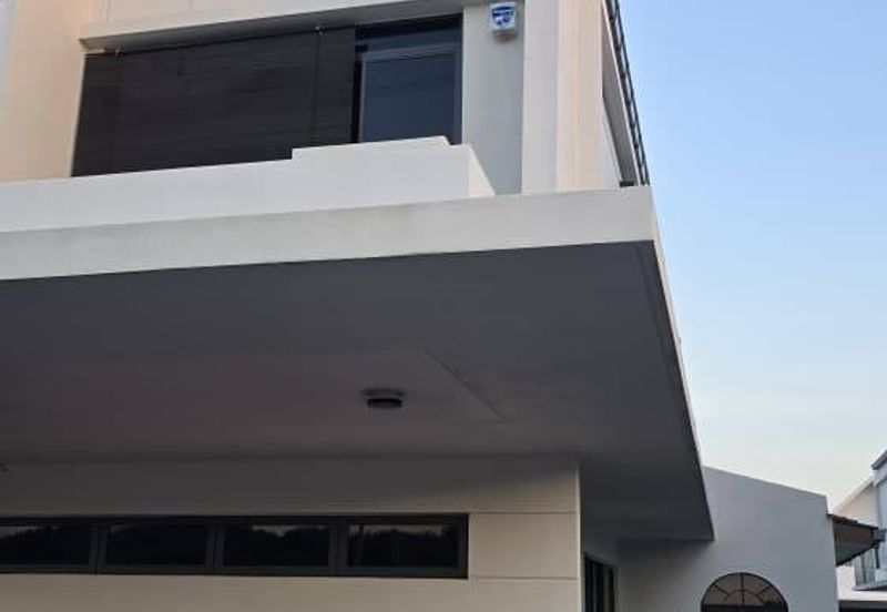 Elmina Green The Eighth @ City of Elmina