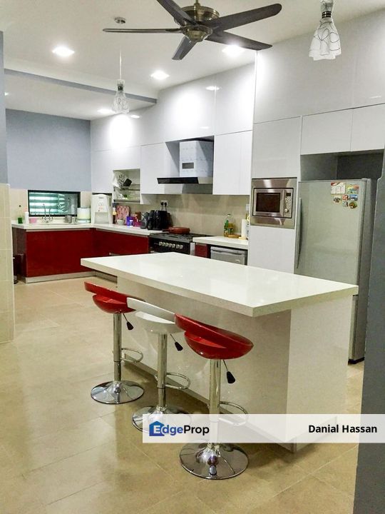 Renovated Furnished 2 Storey Superlink House Iltizam Setia Alamsari Bangi Kajang, Selangor, Bangi