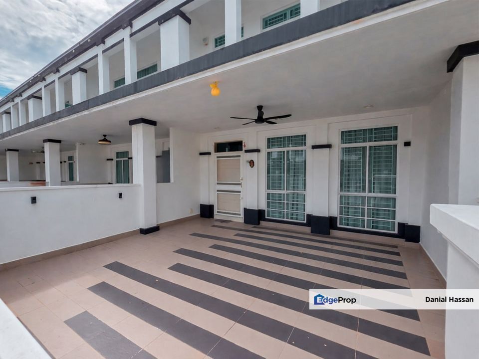 Renovated Unit Fully Furnished 2 Storey Terrace House Merrydale Eco Majestic Semenyih Kajang, Selangor, Semenyih