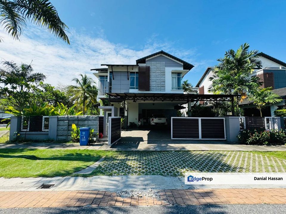 End Lot 2 Storey Bungalow House Prime Area Prestigious Location Laman Seri Seksyen 13 Shah Alam, Selangor, Shah Alam