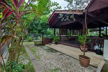 Bandar Baru Salak Tinggi