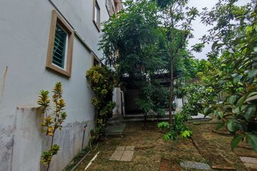 Bandar Baru Salak Tinggi