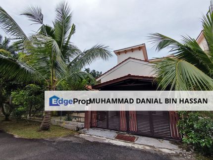 End Lot Freehold Low Density 2.5 Storey Semi-D House Salak Tinggi Sepang, Selangor, Sepang