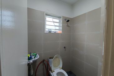 Bandar Baru Salak Tinggi