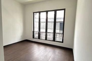 Hevea Elmina Gardens