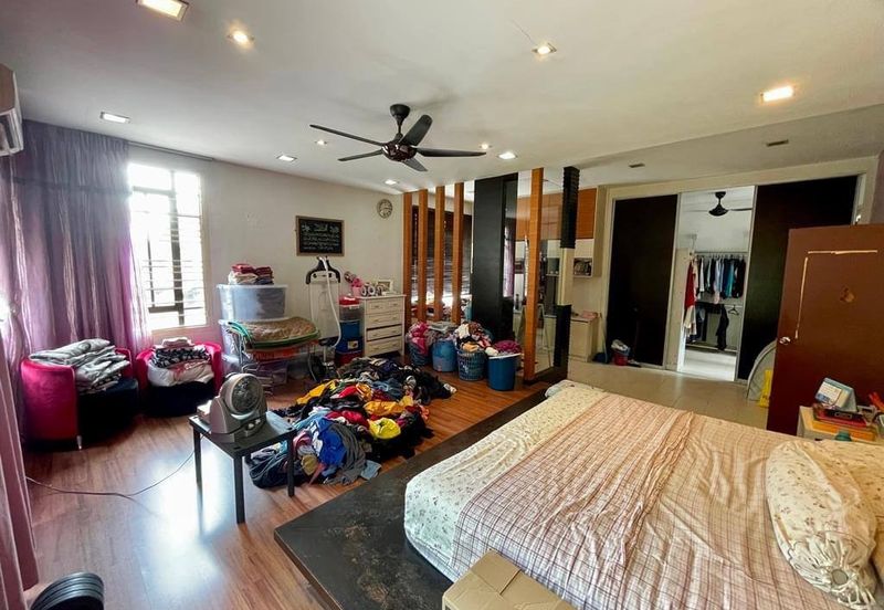 100k Below Market Value Corner Lot 2 Storey Terrace House Jalan Jeriji Bukit Jelutong Seksyen U8 Shah Alam