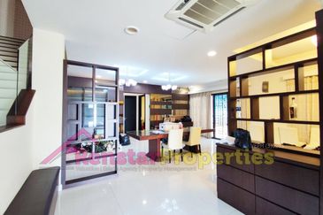 Bangi Lakehill Villas