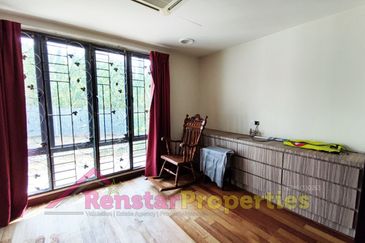 Bangi Lakehill Villas