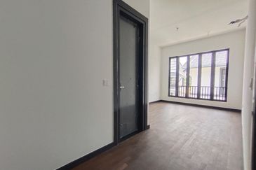 Hevea Elmina Gardens