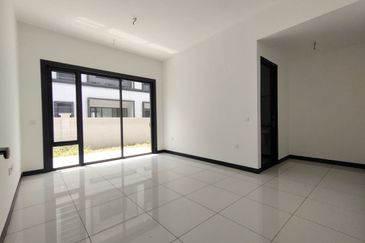 Hevea Elmina Gardens