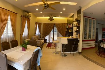 Below Market Value Renovated End Lot 2 Storey Superlink Terrace House Lagenda 2 Bukit Jelutong Shah Alam