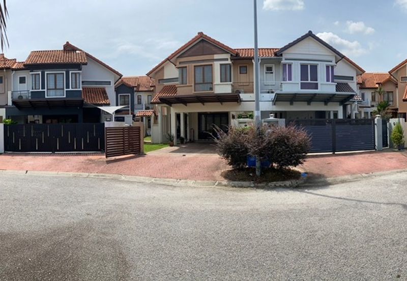 Below Market Value Renovated End Lot 2 Storey Superlink Terrace House Lagenda 2 Bukit Jelutong Shah Alam