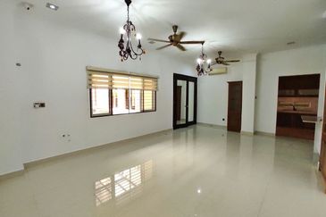 Tropicana Golf & Country Resort