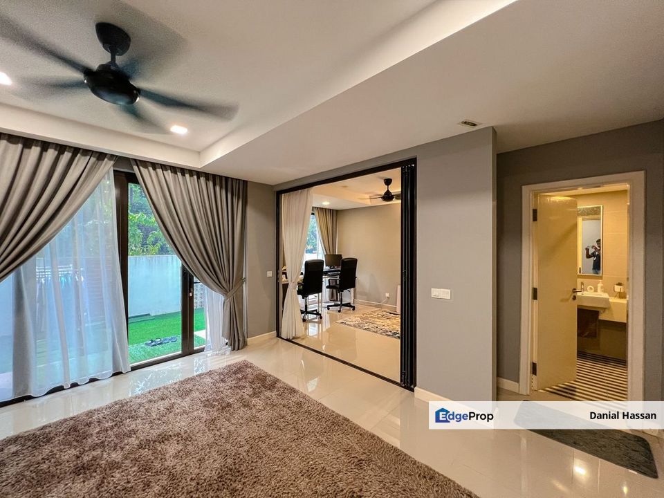 3 Storey Superlink Terrace House with Courtyard Mozart Symphony Hills Cyberjaya, Selangor, Cyberjaya