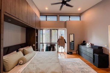 Mozart, Symphony Hills