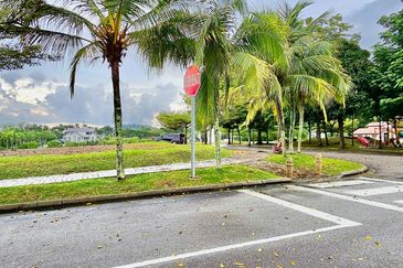 Perdana Hills ( Presint 11 )