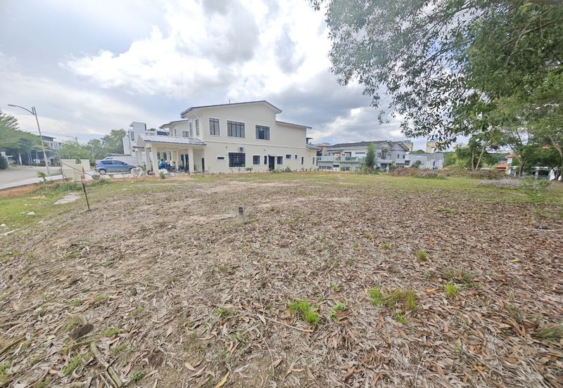 Perdana Lakeview East