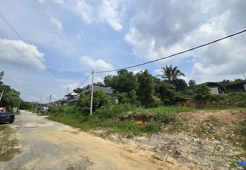 Kampung Sungai Merab
