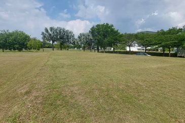 Perdana Hills ( Presint 11 )